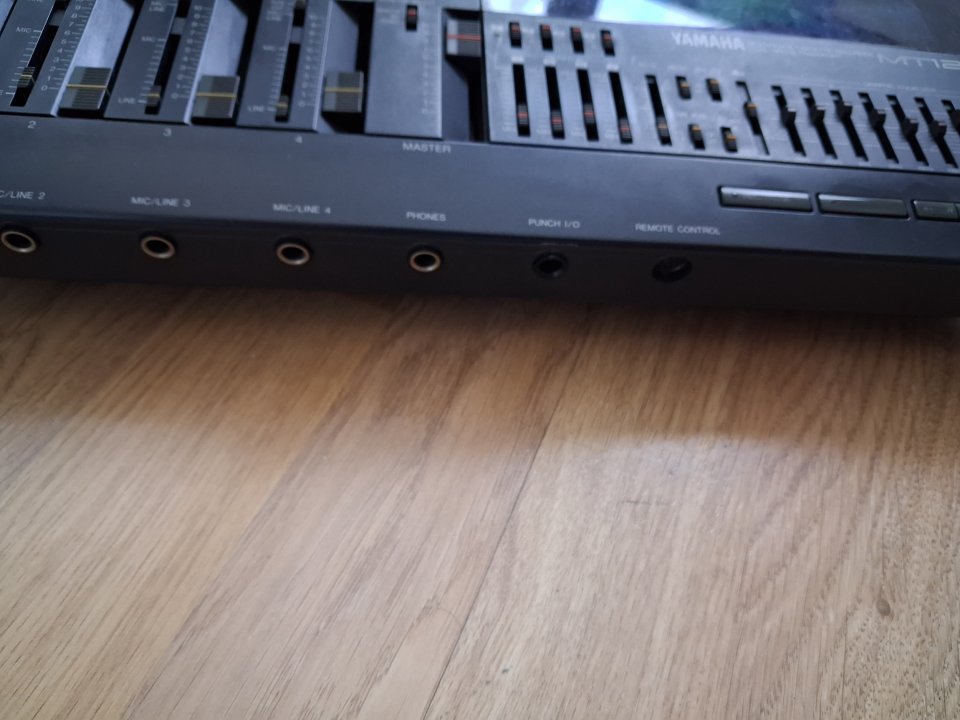 Yamaha MT120 de segunda mano · Foto 2 de 6 · Madrid · 250 €