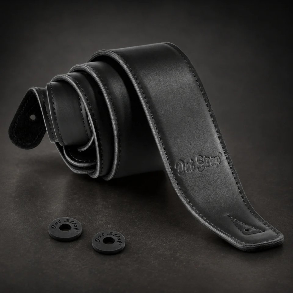 Correa de piel Dat Strap (4 colores) de segunda mano · Foto 2 de 8 · Barcelona · 18 €