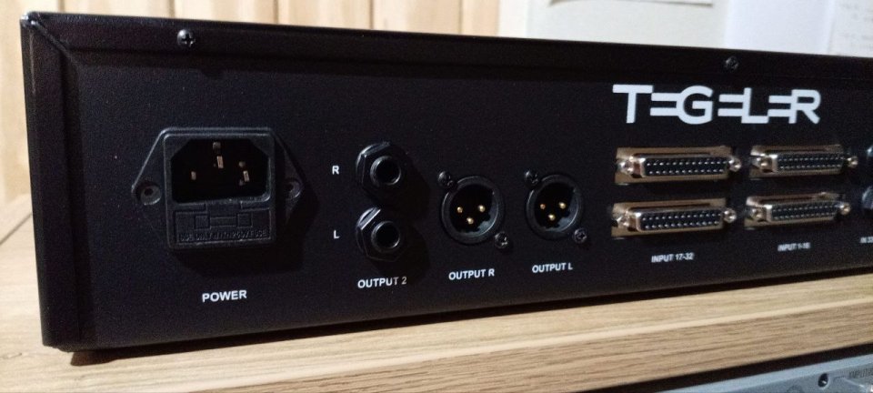 Tegeler Tube Summing Mixer TSM 40