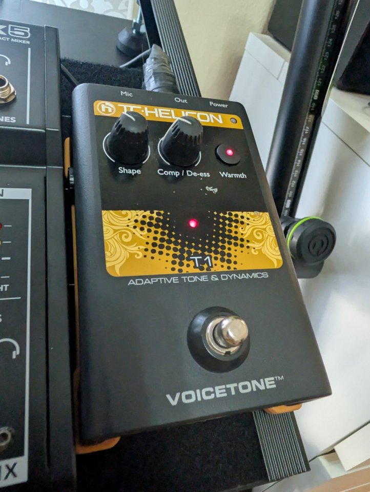 TC-HELICON T1 Voicetone de segunda mano · Foto 2 de 7 · Pontevedra · 55 €