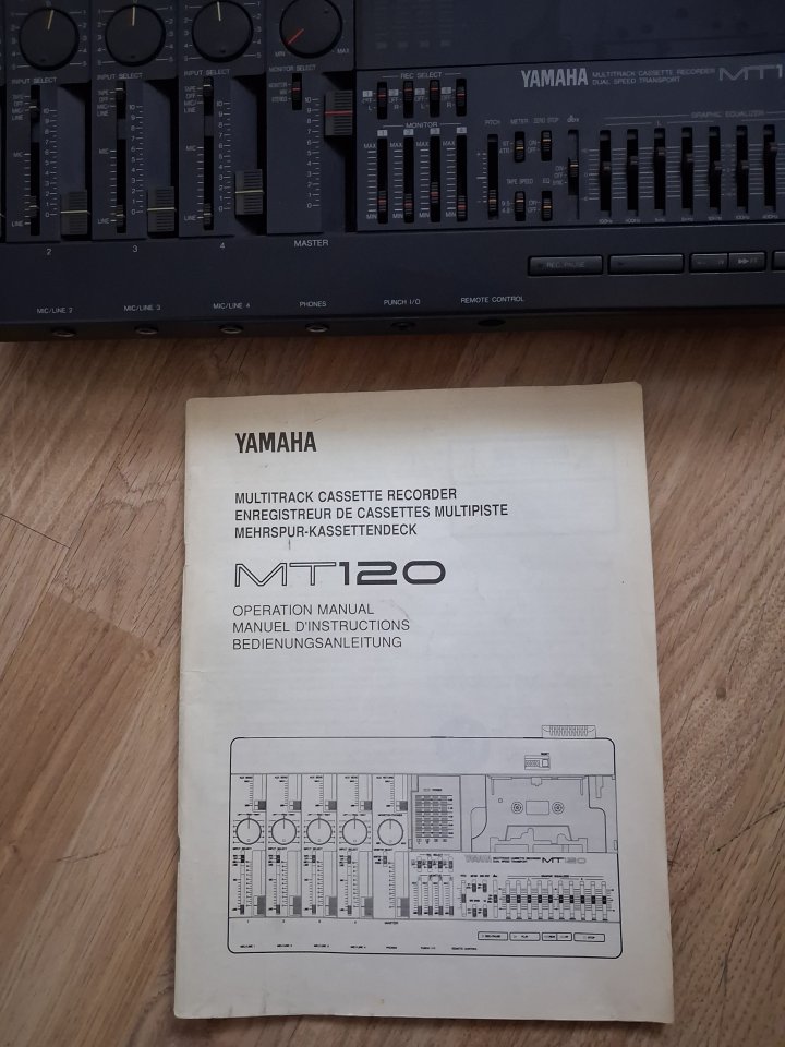 Yamaha MT120 de segunda mano · Foto 5 de 6 · Madrid · 250 €