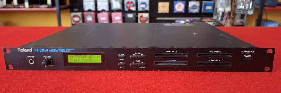 Roland R-8M Total Percussion Sound Module
