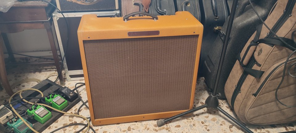 Fender Bassman de segunda mano · Foto 1 de 8 · Jaén · 1000 €