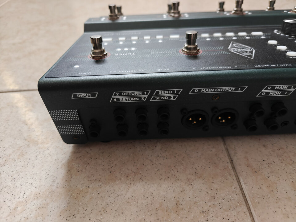 Kemper Stage como nuevo con funda y 2 packs de Profiles de pago de MBritt