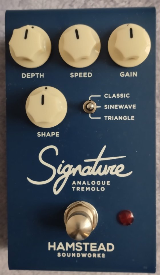 Tremolo Hamstead signature