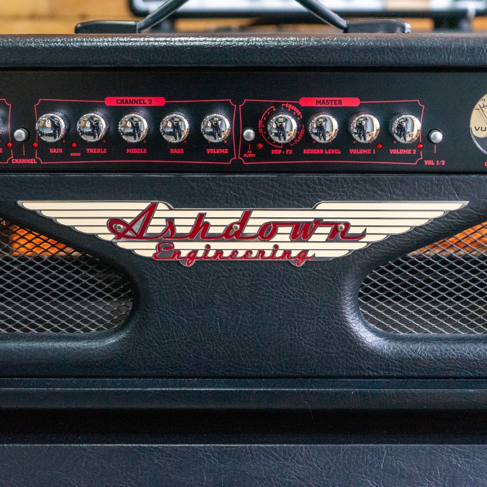 ASHDOWN FA-60 Fallen Angel - Cabezal de guitarra valvular de segunda mano · Foto 1 de 5 · Barcelona · 320 €