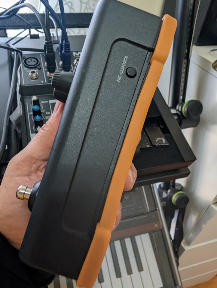 TC-HELICON T1 Voicetone de segunda mano · Foto 5 de 7 · Pontevedra · 55 €