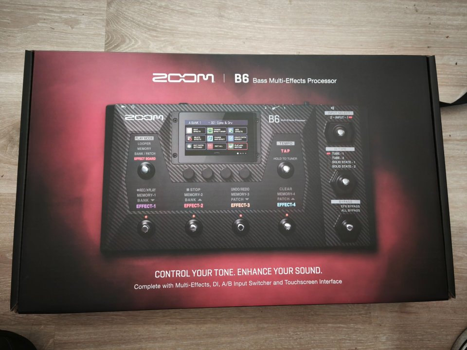 Multiefectos ZOOM B6 de segunda mano · Foto 1 de 5 · Barcelona · 330 €