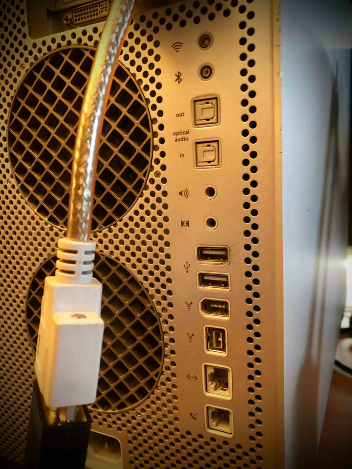 Power Mac G5. Apple MAC OS X