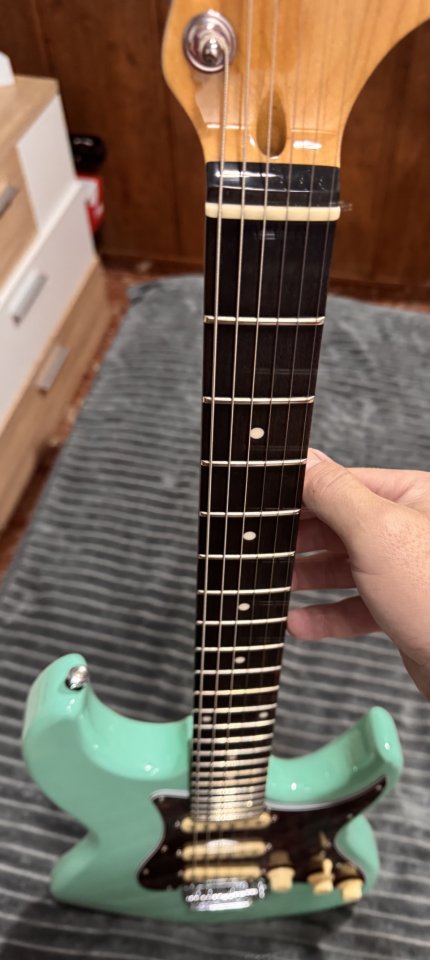 Sire Guitars S3 SSS MLG Mild Green