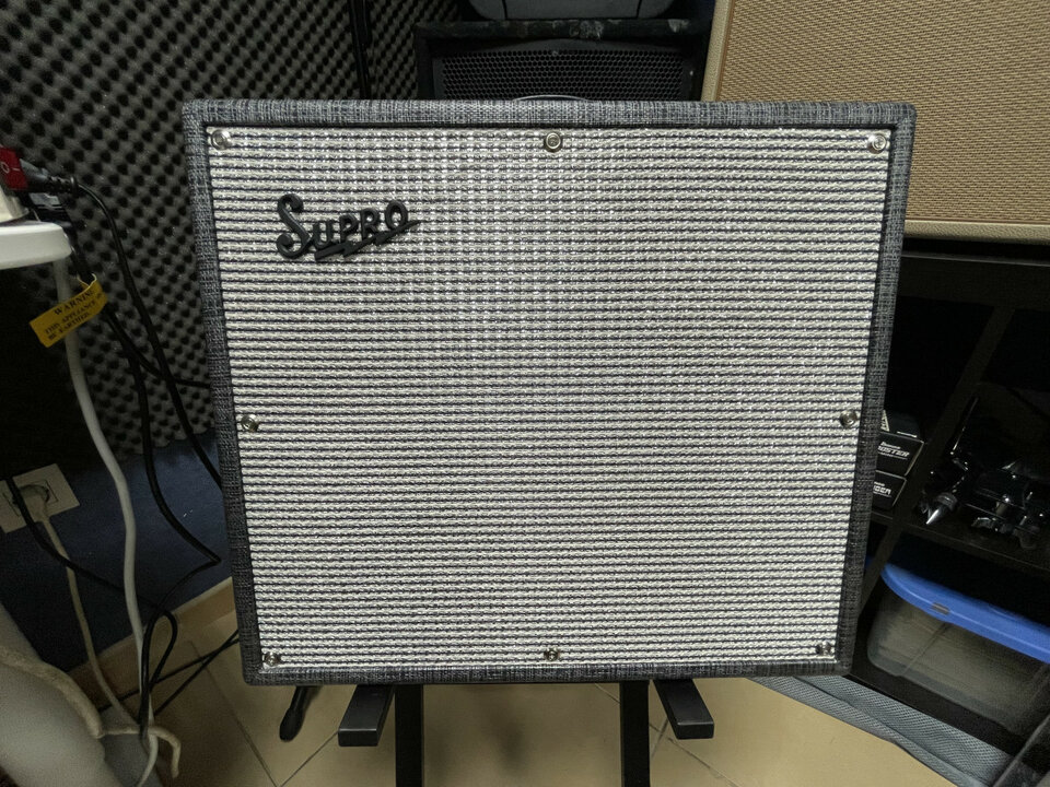 Supro Black Magick Combo