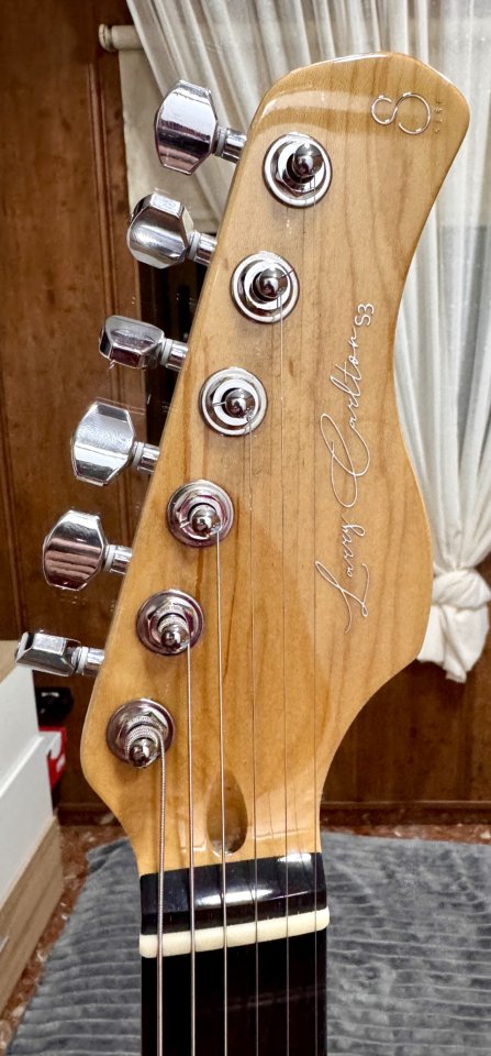 Sire Guitars S3 SSS MLG Mild Green