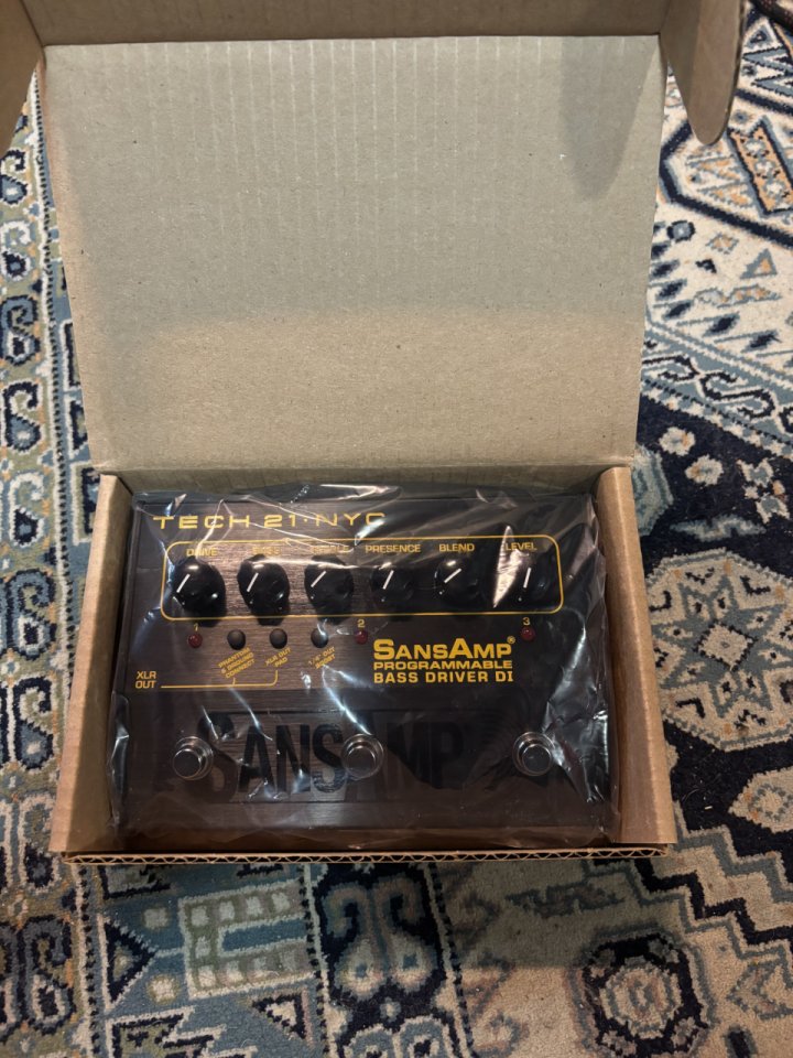 Sansamp Tech 21 Bass DI Programable de segunda mano · Foto 2 de 3 · Córdoba · 220 €