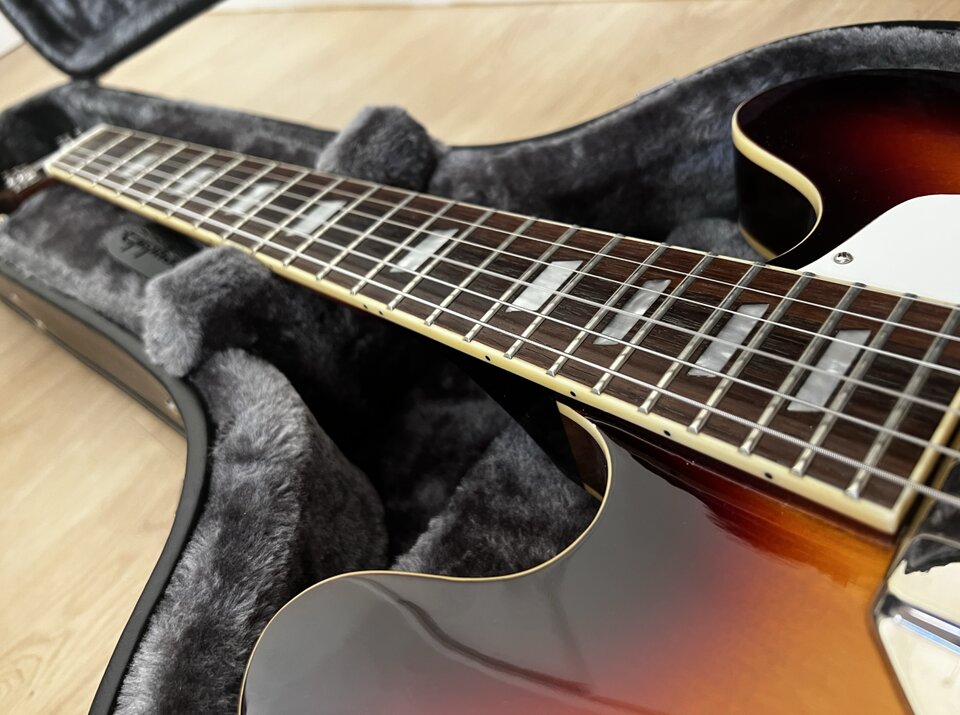 Epiphone Casino Inspired by John Lennon