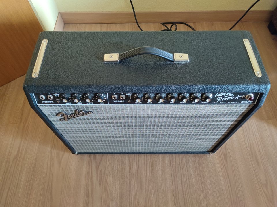 Vendo Fender Twin Reverb 65, OJO leer anuncio