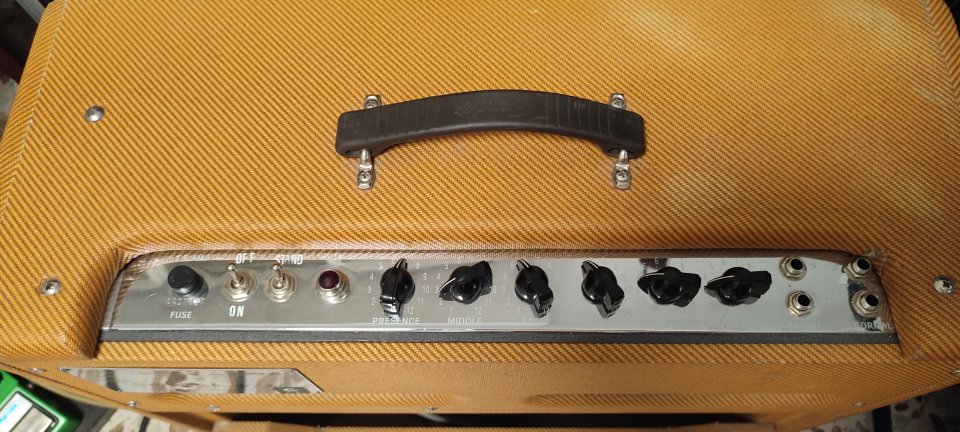 Fender Bassman de segunda mano · Foto 7 de 8 · Jaén · 1000 €