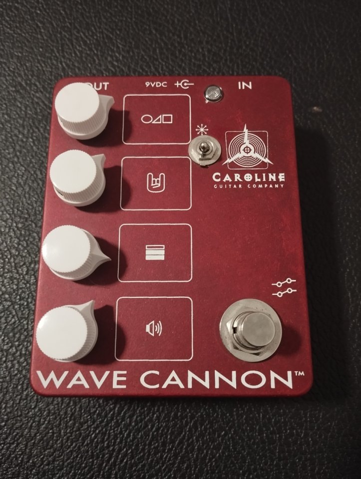 Pedal de guitarra Caroline wave cannon