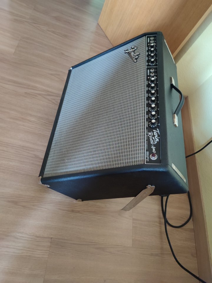 Vendo Fender Twin Reverb 65, OJO leer anuncio