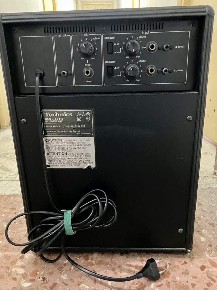Amplificador de teclado Technics SY-T 10 de segunda mano · Foto 2 de 8 · Bizkaia · 180 €