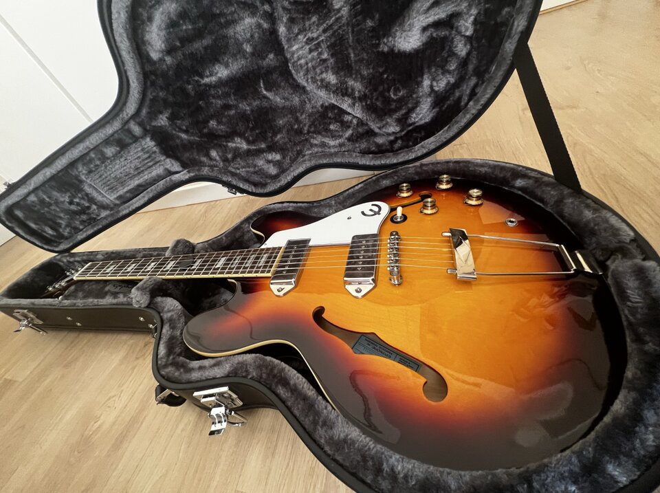 Epiphone Casino Inspired by John Lennon