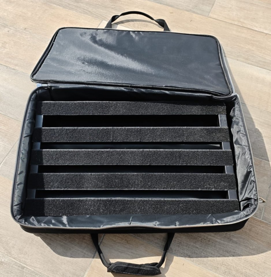 Pedaltrain Novo 24 funda blanda de segunda mano · Foto 2 de 4 · Burgos · 80 €