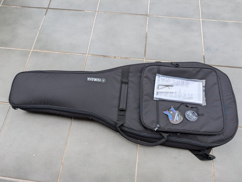 Yamaha Revstar RSS02T Fired Red de segunda mano · Foto 9 de 10 · A Coruña · 450 €