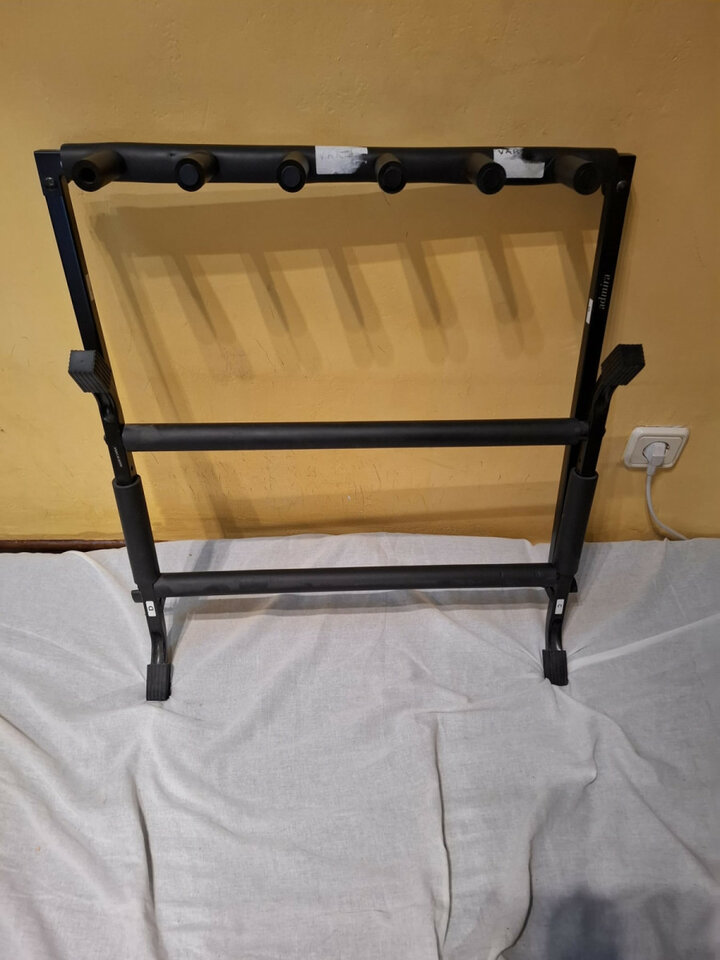 Soporte para 5 Guitarras "ADMIRA"