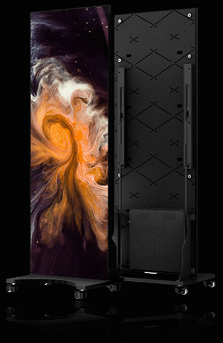 Totem Poster LED P1.5