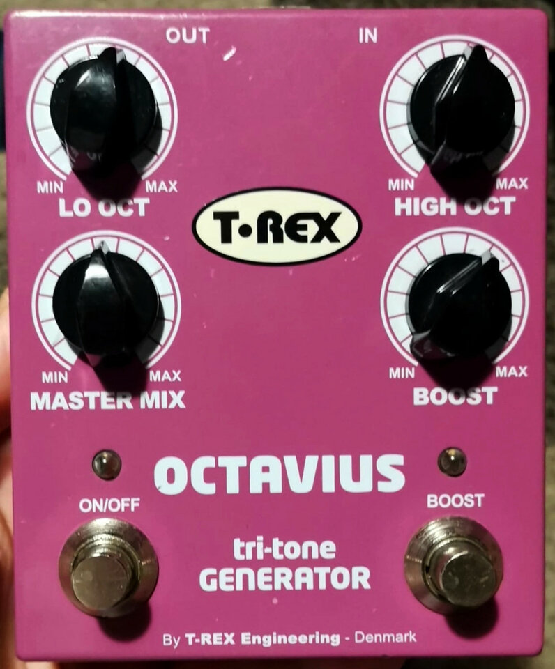 T-Rex Octavius tri-tone octave generator OCTAVADOR 3 VOCES + BOOSTER