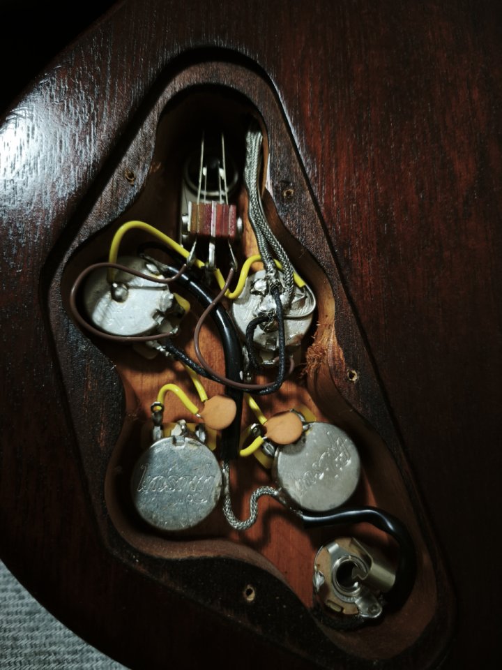 Gibson Sg Special 2007 de segunda mano · Foto 6 de 8 · Barcelona · 880 €