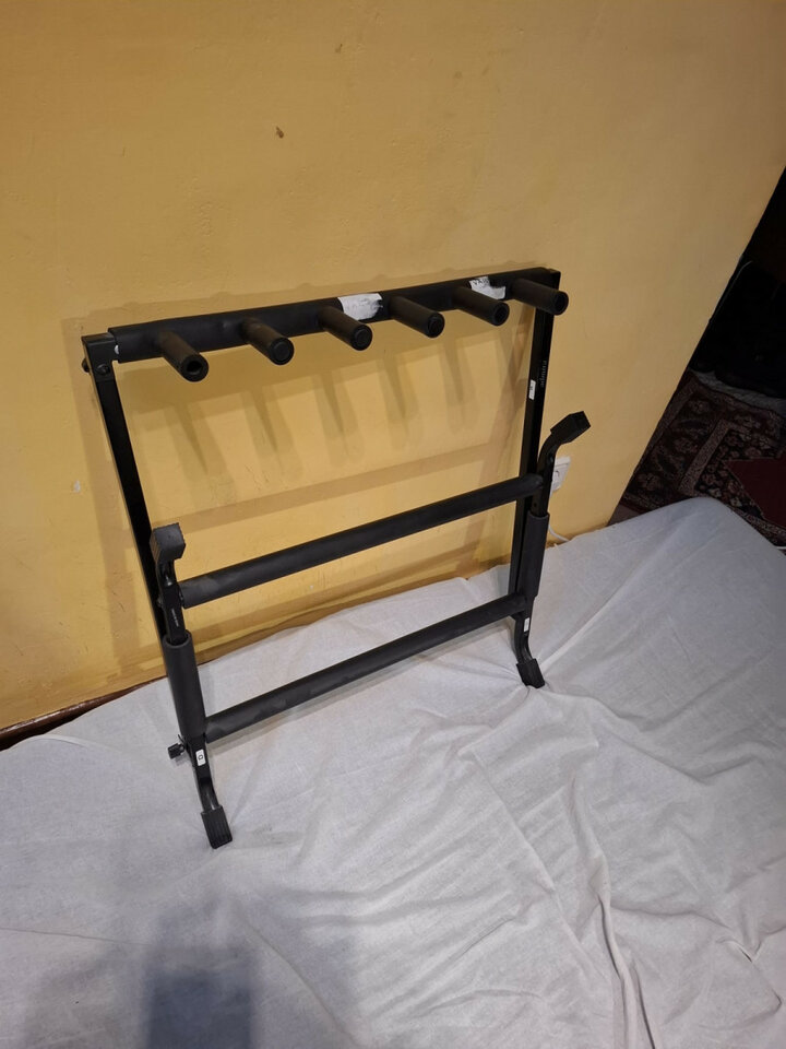 Soporte para 5 Guitarras "ADMIRA"