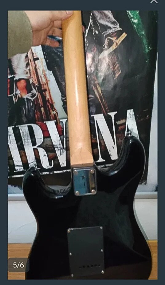 BUSCO! Guitarra Eléctrica C.Giant