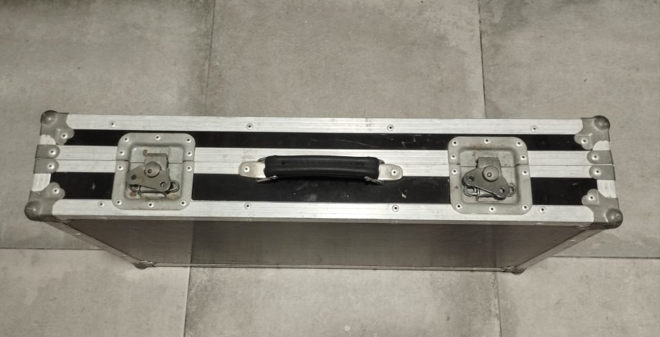 Flight case para pedales/pedalera de segunda mano · Foto 3 de 3 · Málaga · 150 €