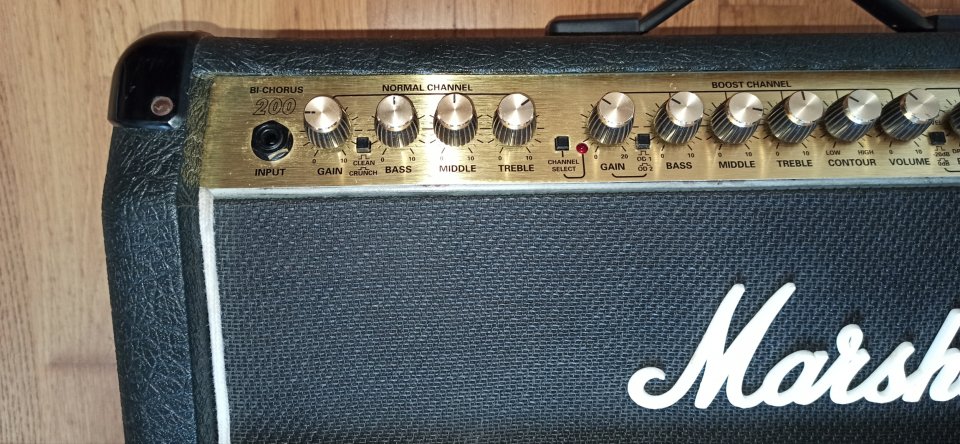Marshall Valvestate Bi-Chorus 200