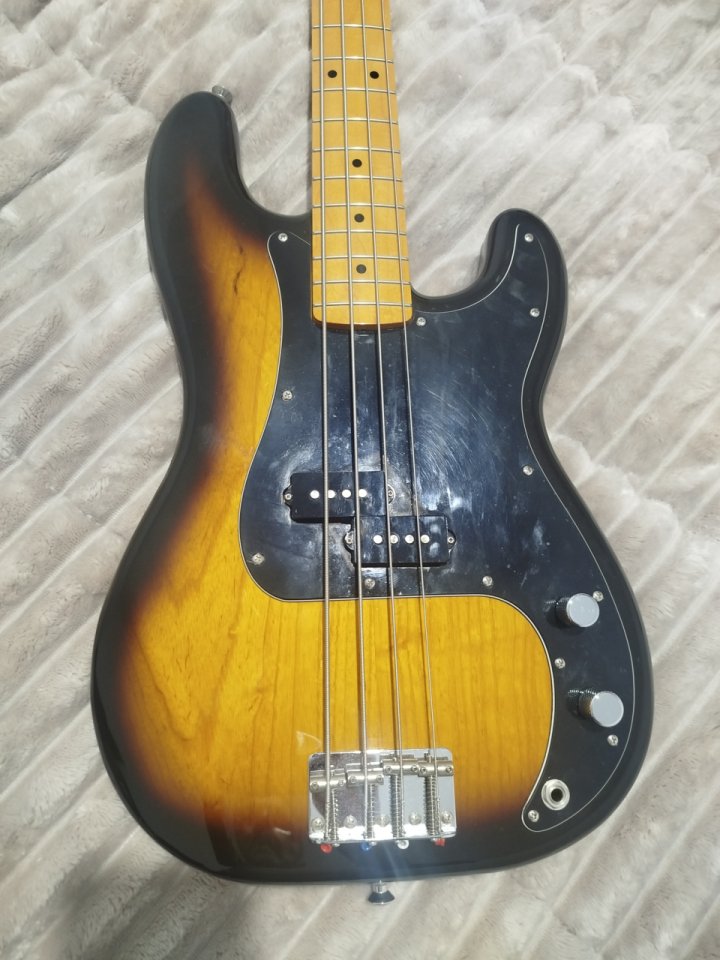 Tokai hard puncher bass