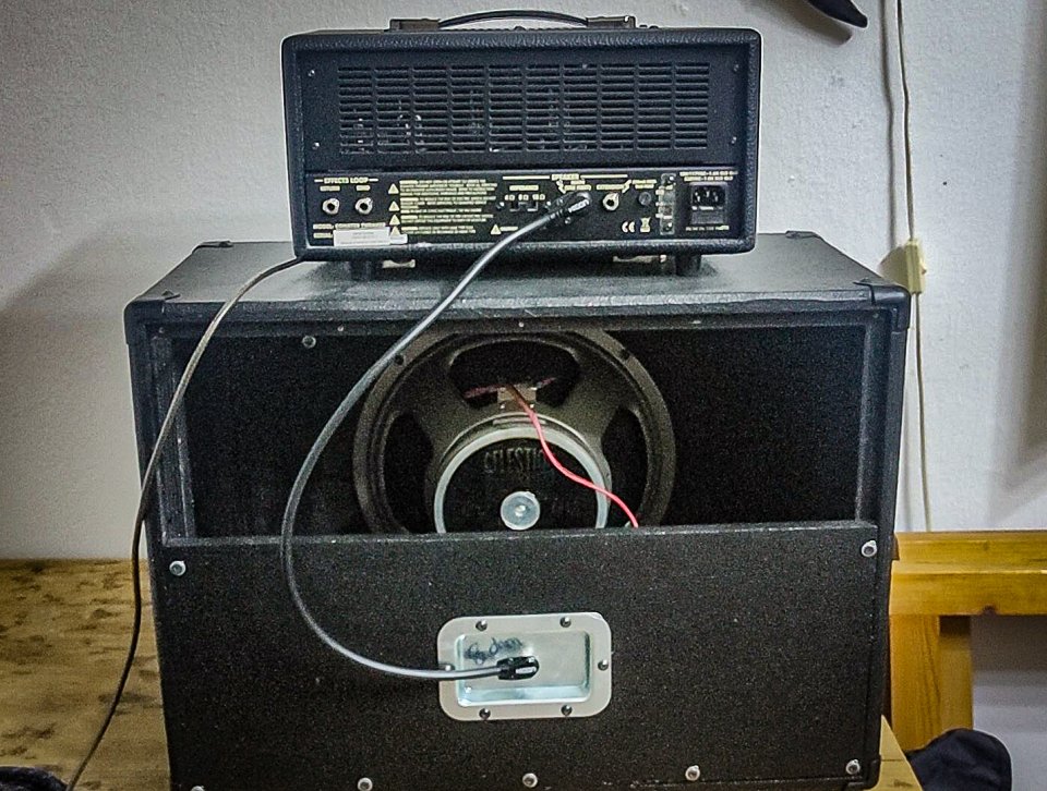Egnater Tweaker 15 head + pantalla 1x12 de segunda mano · Foto 5 de 8 · Jaén · 530 €