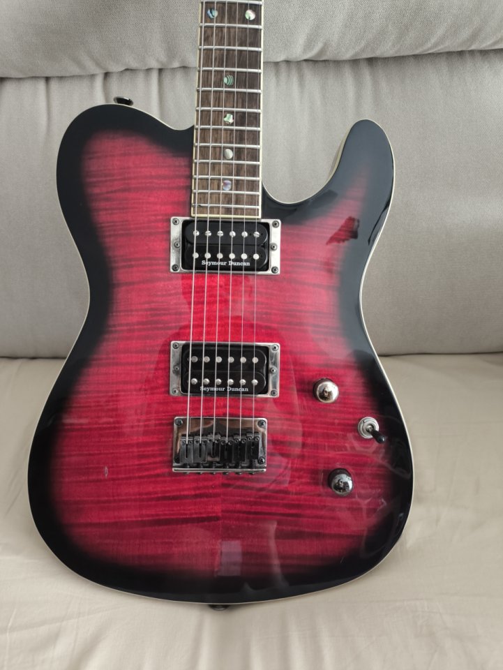 Fender Telecaster Custom FMT de segunda mano · Foto 1 de 6 · Madrid · 600 €