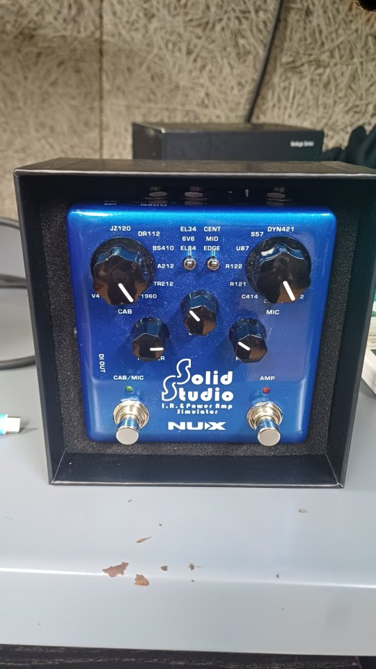 NUX Solid Studio I.R. & Power Amp Simulator de segunda mano · Foto 1 de 6 · Barcelona · 130 €