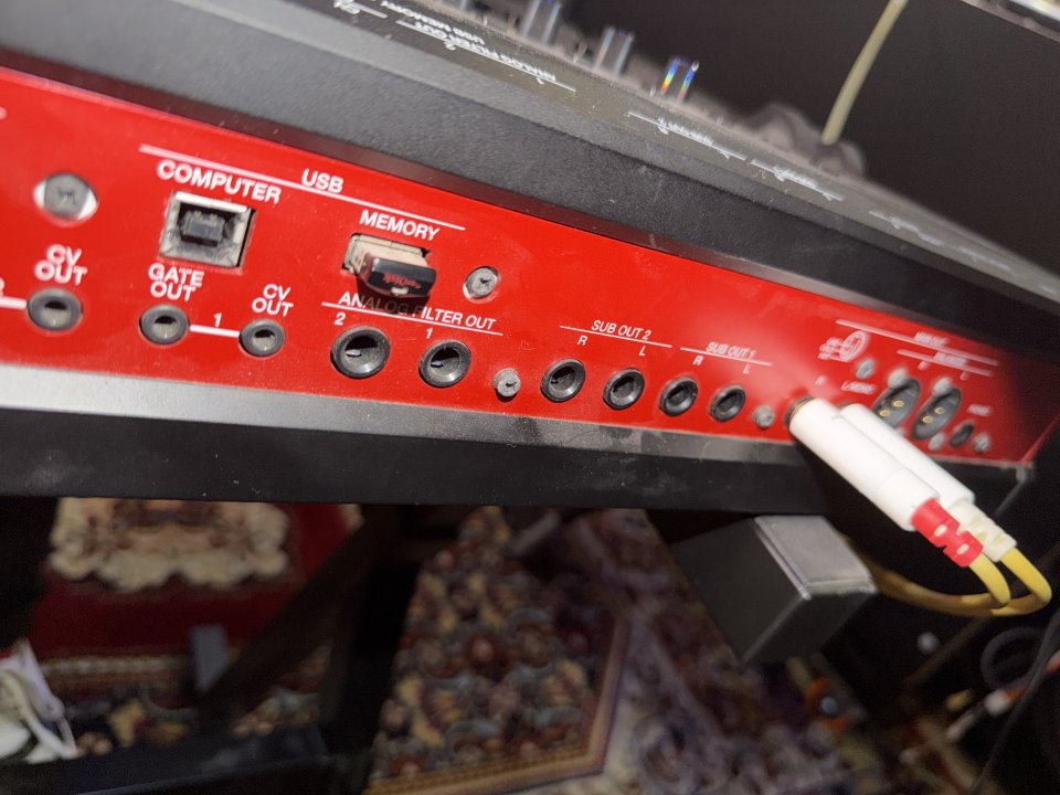 Vendo o cambio ROLAND Fantom EX 6 de segunda mano · Foto 7 de 7 · Madrid · 2700 €