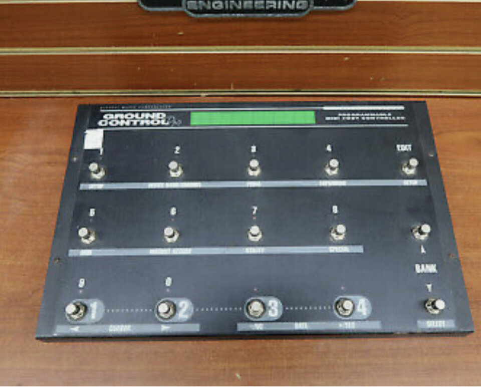 Voodoo lab Ground control Midi