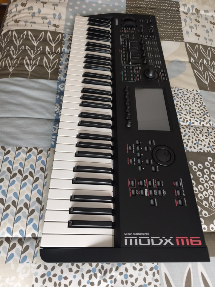 Yamaha Modx M6