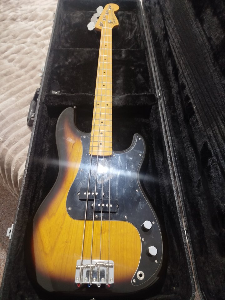 Tokai hard puncher bass