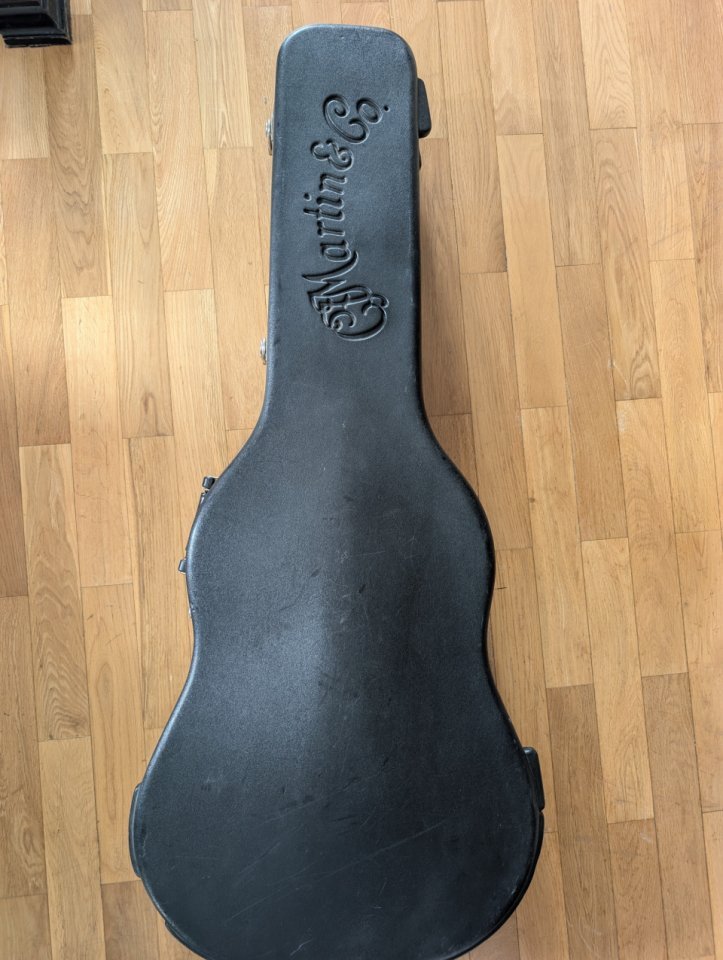 Martin estuche rígido