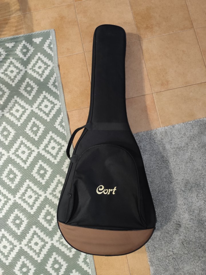 Cort Gold O6 nat electroacústica