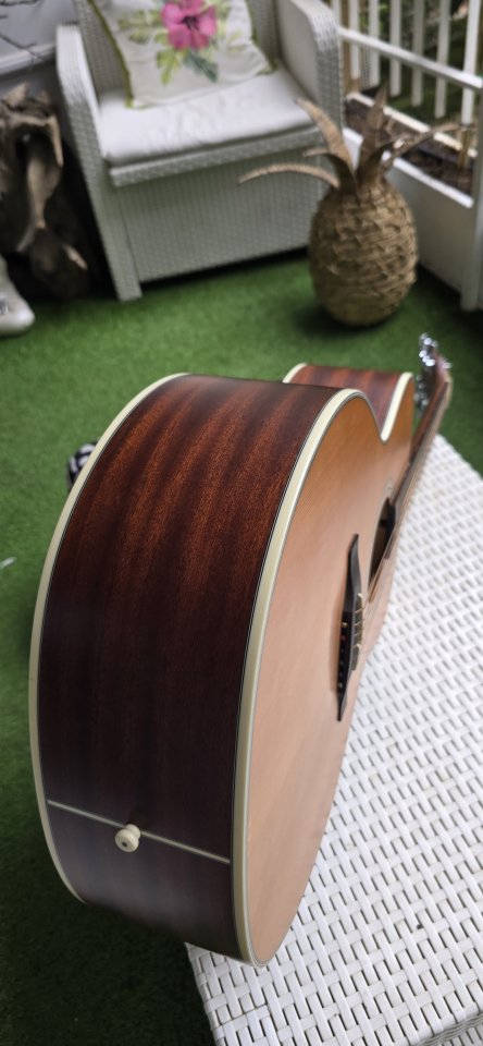 Takamine acústica de segunda mano · Foto 6 de 10 · Madrid · 220 €