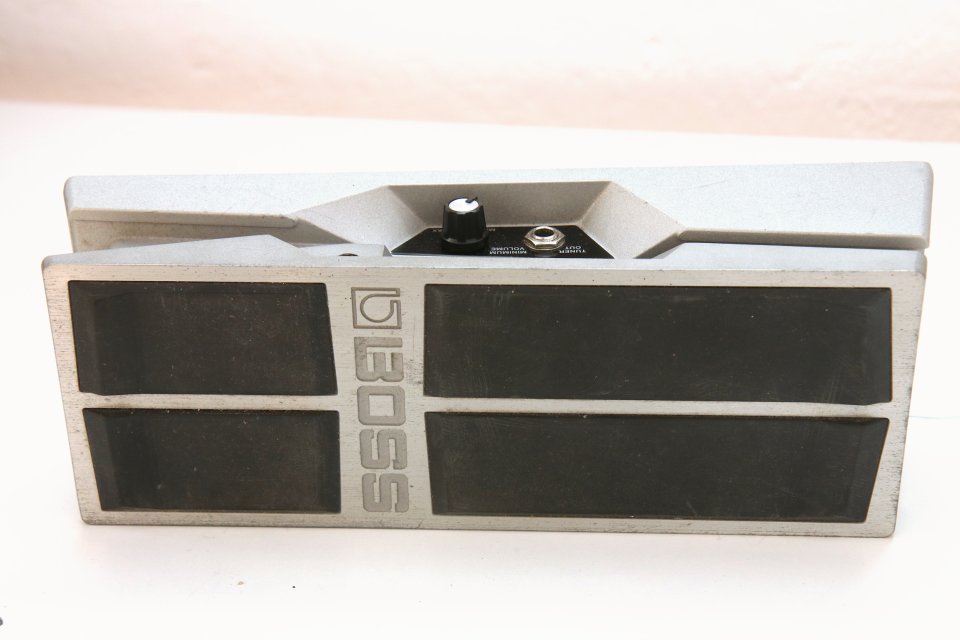 BOSS FV-500 H pedal de volumen/expresión