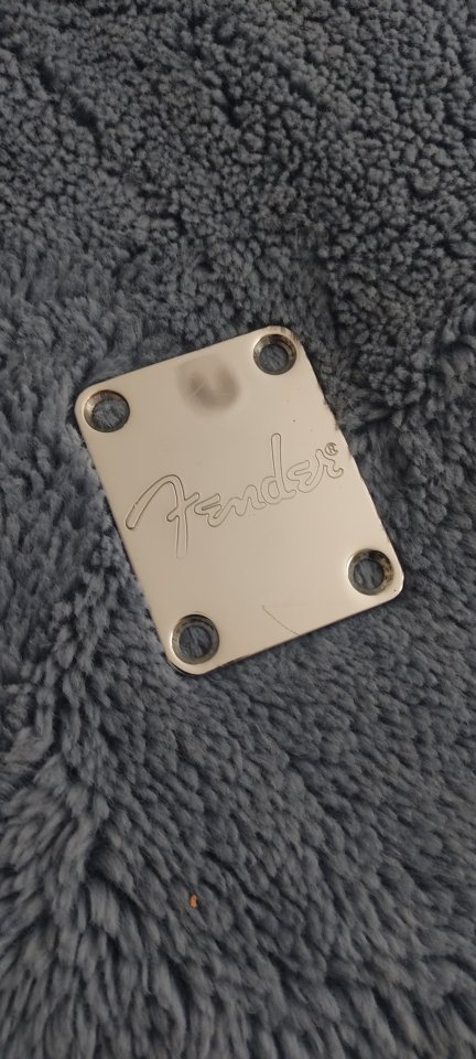 Cuerpo Fender Stratocaster Standar MIM año 2000, con puente tremolo Fender