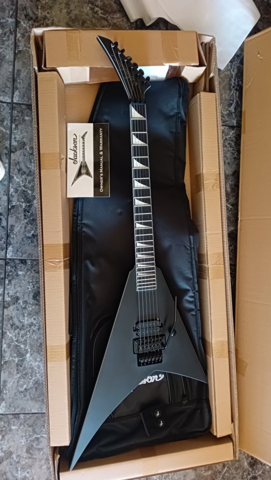 Jackson RR1-A pro plus puré metal de segunda mano · Foto 3 de 4 · Barcelona · 1180 €
