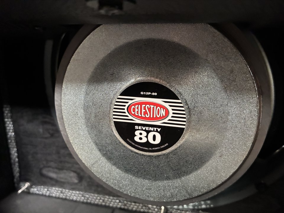 fender MUSTANG GTX50 de segunda mano · Foto 4 de 5 · Murcia · 300 €