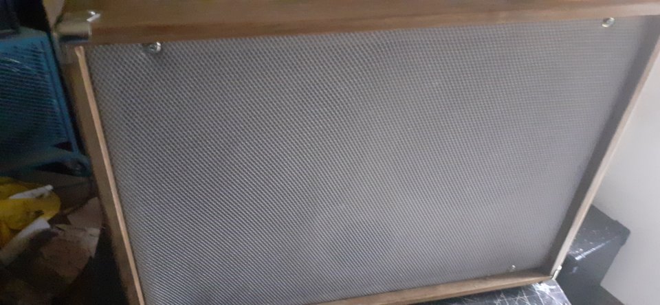 Pantalla artesanal 2x10 en Abeto Finlandes 18mm